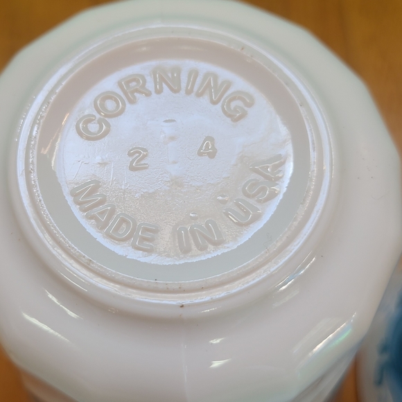 COPY - Set of Four Vintage Corning Blue Rose - Picture 9 of 11